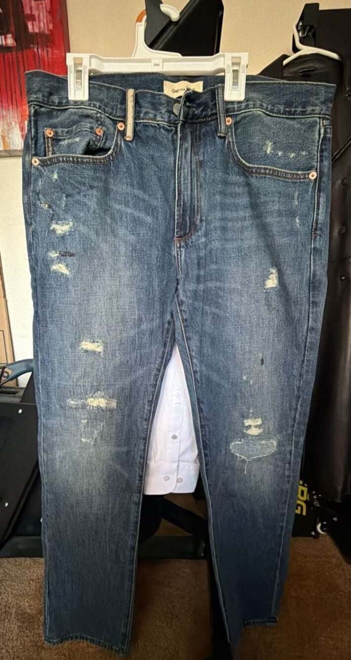Gap 1969 Slim Fit Distressed Denim Jeans 32x30